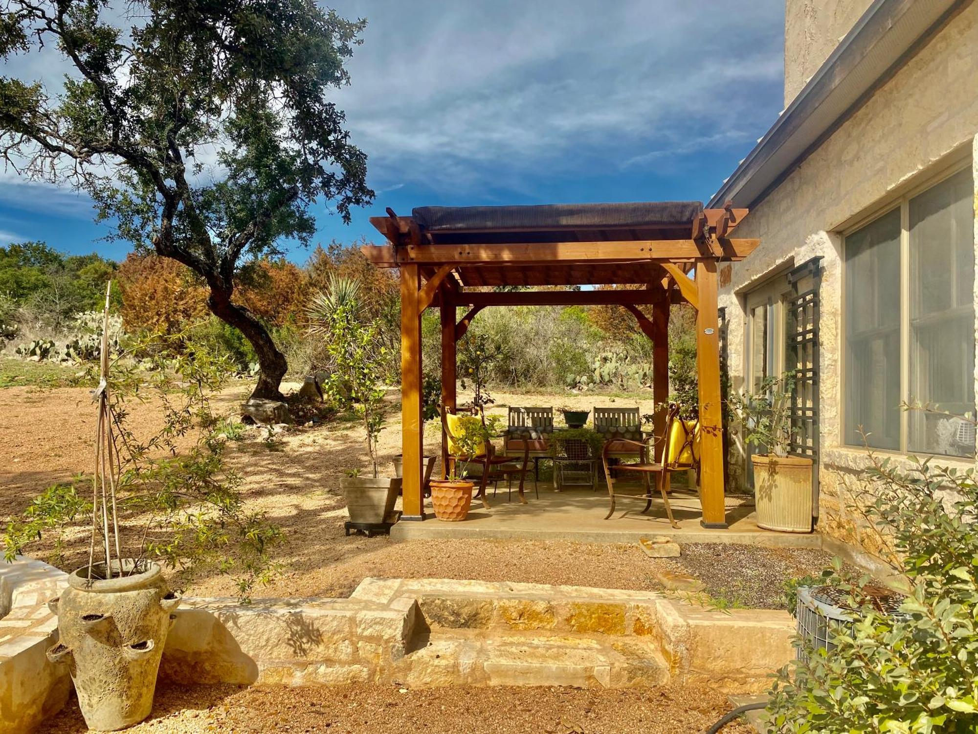 V700 Ranch Stays Marble Falls Exterior photo