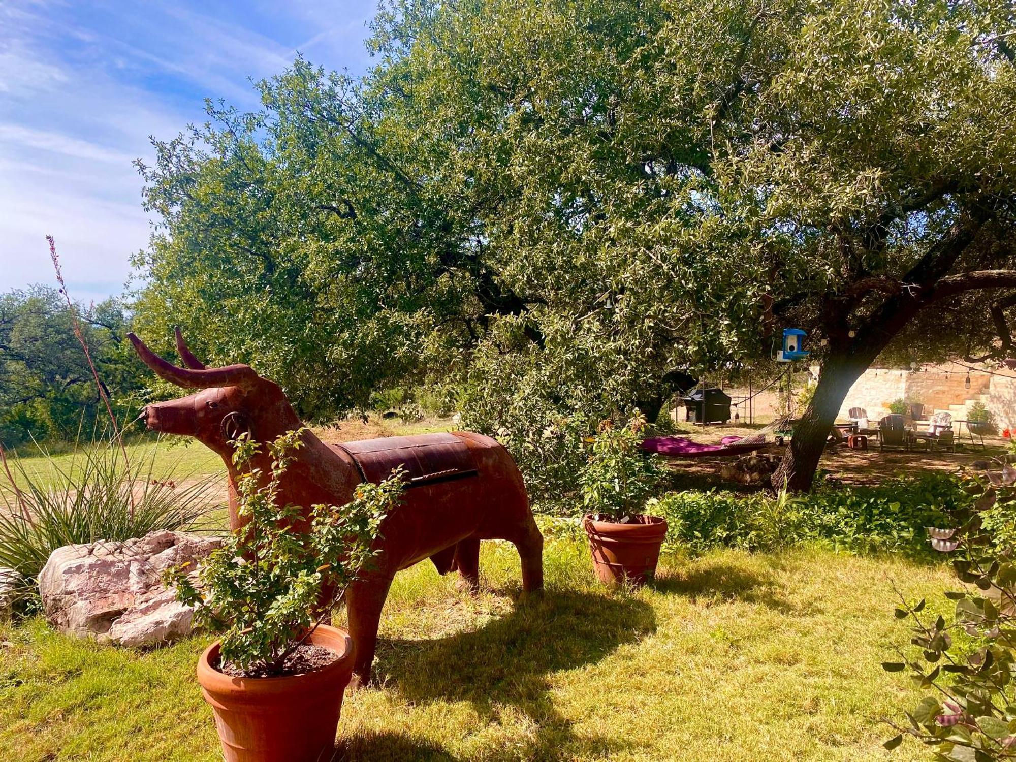 V700 Ranch Stays Marble Falls Exterior photo
